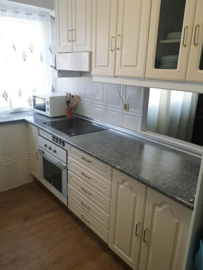 Agradable Casa Con Jardin: Casasola Villa San Cristobal de Segovia Ngoại thất bức ảnh